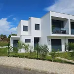 House By The Lagoon - Piscina Privada *