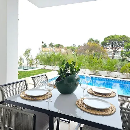 House By The Lagoon - Piscina Privada Villa *