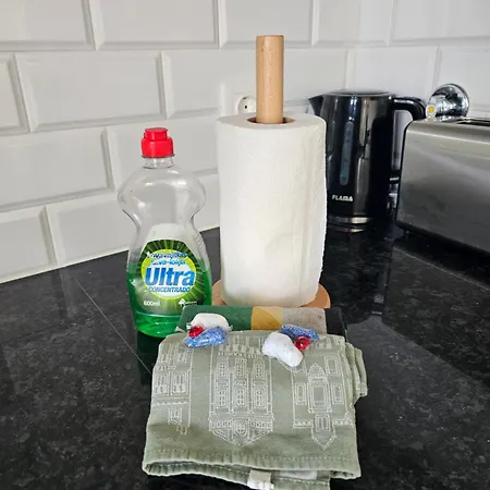 House By The Lagoon - Piscina Privada * Casal do Narcizo