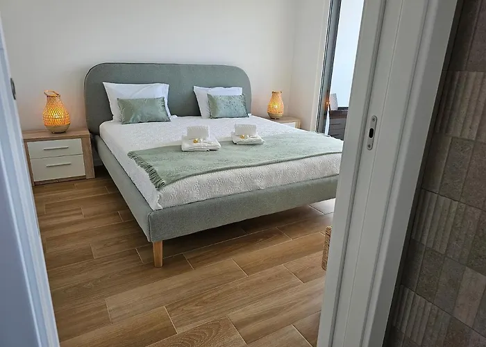 Villa House By The Lagoon - Piscina Privada