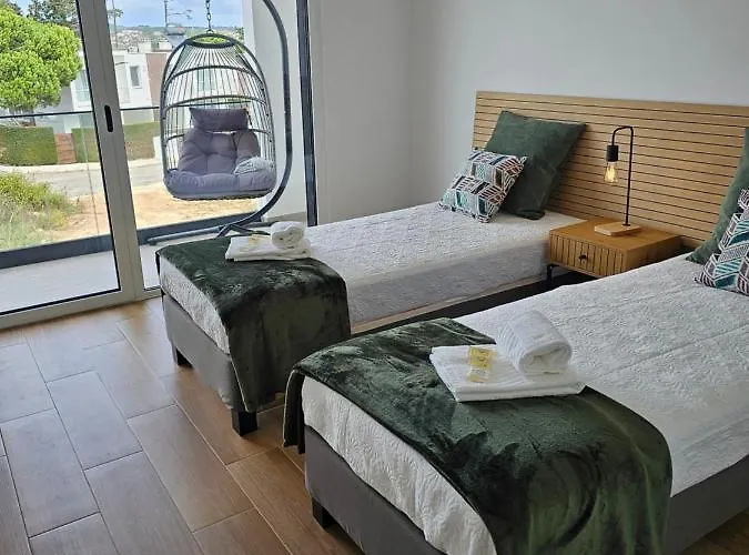 House By The Lagoon - Piscina Privada Casal do Narcizo