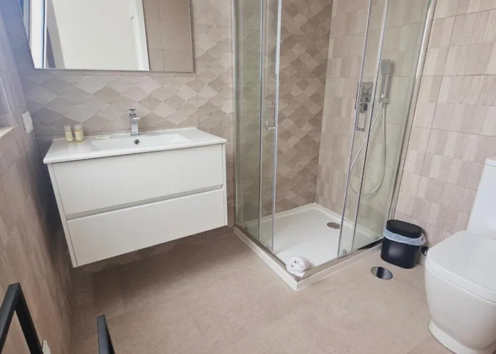 House By The Lagoon - Piscina Privada Villa *