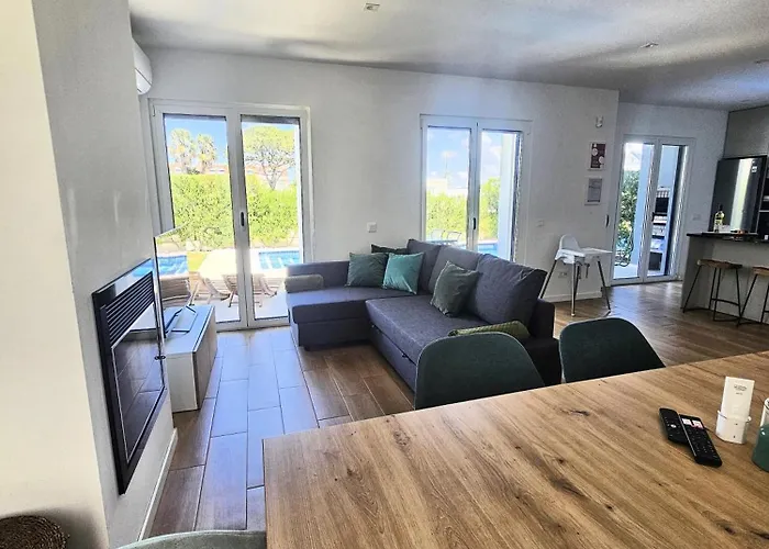 Villa House By The Lagoon - Piscina Privada *