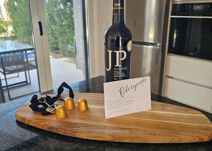 Villa House By The Lagoon - Piscina Privada *